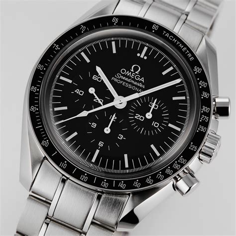 omega speedmaster professional moonwatch first watch on the moon|omega speedmaster moonwatch original size.